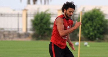 حسام غالى يمنع الأهلى من التفريط فى أكرم توفيق.. اعرف السبب - اليوم السابع