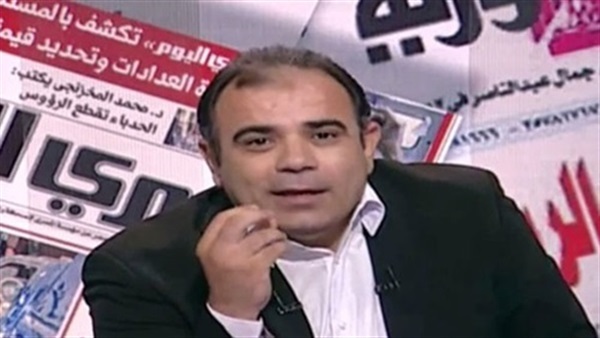 'طنطاوي' يحذر: 'في ناس بتخطط لتركيع مصر' (فيديو) (خبر)
