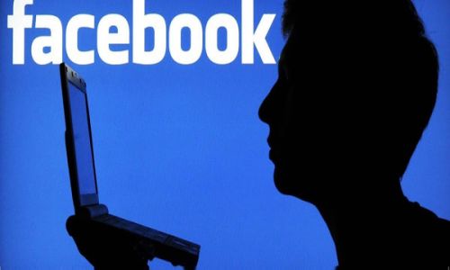 وزير الاتصالات: إنشاء "فيسبوك" خاص بالمصريين (خبر)