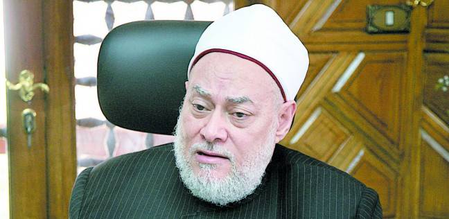 علي جمعة يستنكر تصريحات "الهلالي": "بعد الشر أن تسير مصر على نهج تونس"