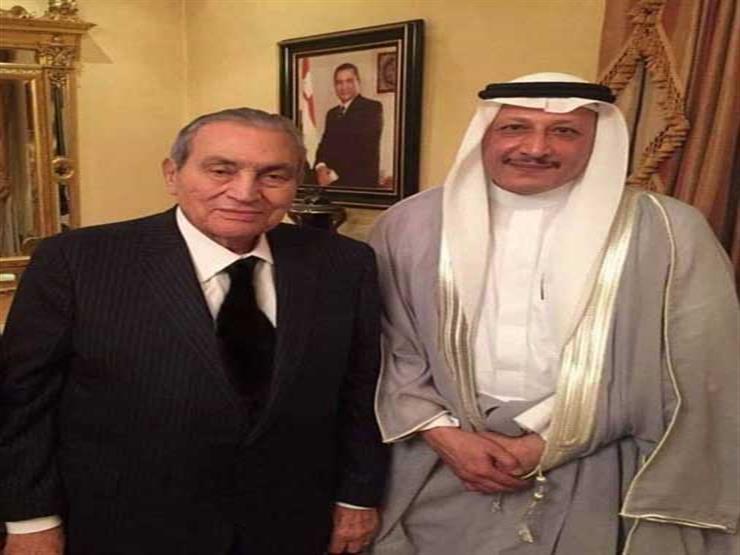 "مبارك كما هو".. الشاعر السعودي يحك​ي لمصراوي كواليس زيارته للرئيس الأسبق