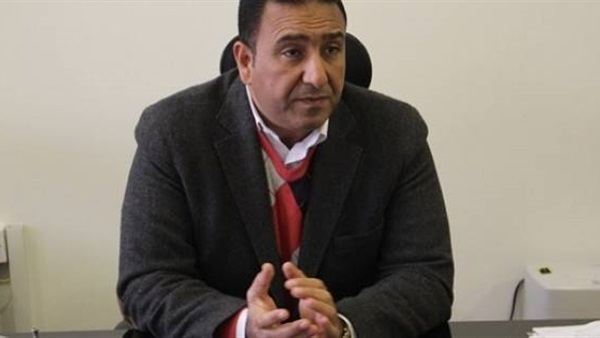 خالد الحسيني يكشف عن موعد نقل الحكومة للعاصمة الإدارية الجديدة