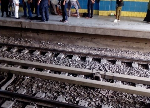 عاجل.. انتحار شاب تحت عجلات مترو محطة جامعة القاهرة