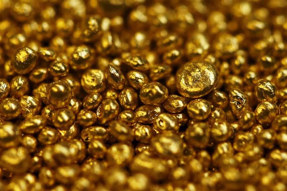 مصر تنجح في نشر أول بحث دولي للاستفادة من جزيئات الذهب لمكافحة السرطان