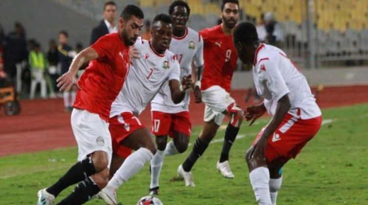 اتحاد الكرة يكشف حقيقة قميص منتخب مصر المُسرب