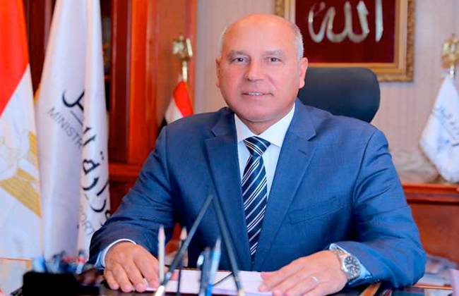 وزير النقل يتابع معدلات تنفيذ أعمال التطوير للطريق الدائري حول القاهرة الكبرى