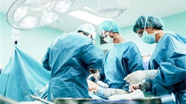 نجاح أول عملية استئصال أورام العظام تحت مظلة التأمين الصحي الشامل ببورسعيد