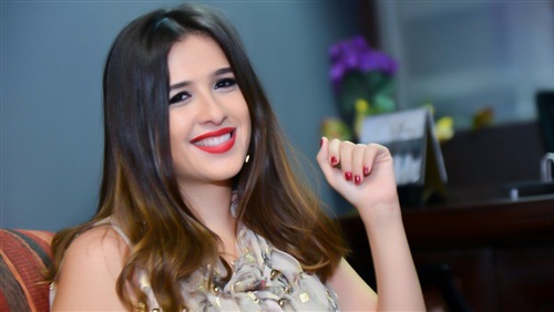 ياسمين عبدالعزيز تبحث عن بطل مسلسلها الرمضانى