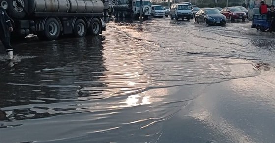 الشركة القابضة: سحب تجمعات مياه الأمطار بالقاهرة ولا تأثير على حركة المرور