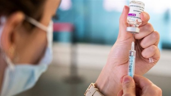 برلمانية تتقدم باقتراح لتطعيم كبار السن وأصحاب الأمراض المزمنة بالمنازل