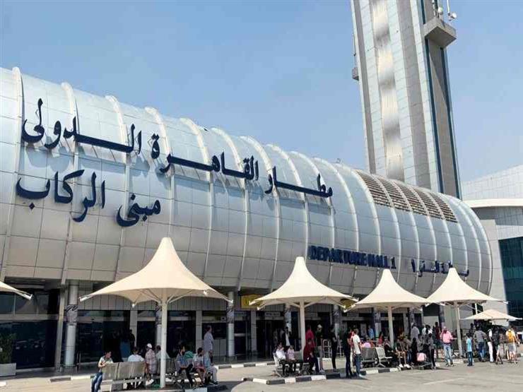 بينهم هنود.. الحجر الصحي يكتشف 10 ركاب مصابين بـ"كورونا" فور وصولهم مطار القاهرة