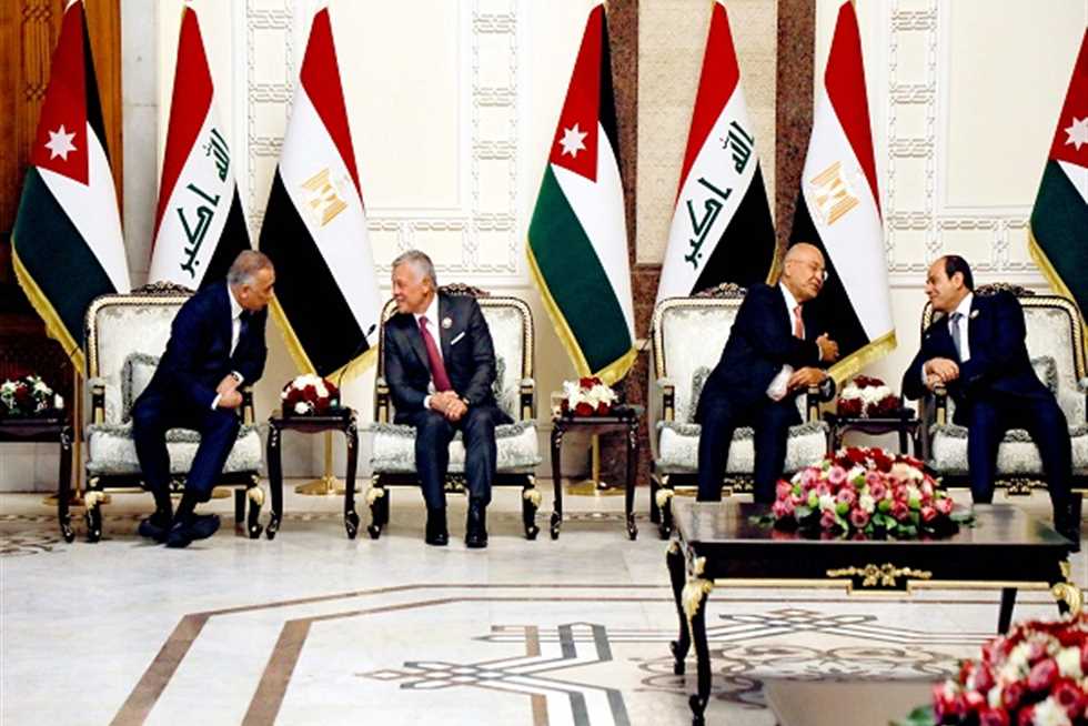 العالم يرى مصر وسيطًا نزيهًا في حل الصراعات والأزمات الإقليمية.. ويشيد بدورها في غزة وليبيا
