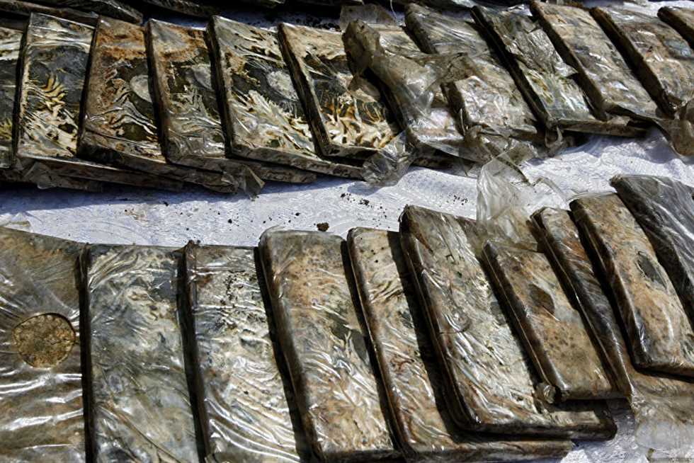 ضبط 3 عاطلين بحوزتهم بانجو وحشيش وسلاح في أسوان