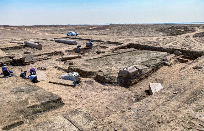 الكشف عن بقايا معبد زيوس كاسيوس بموقع تل الفرما بمنطقة آثار شمال سيناء | صور