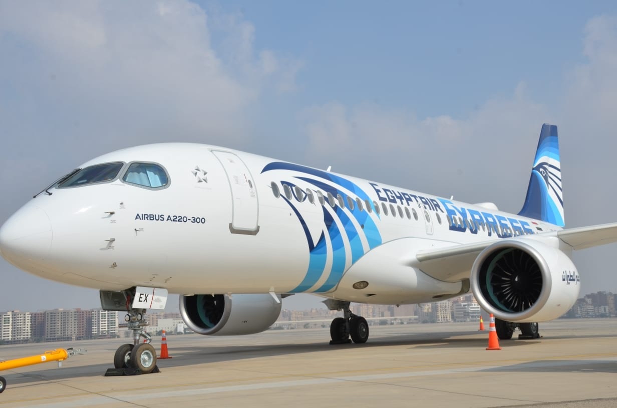 «مصر للطيران» تطرح تخفيضات على بعض رحلاتها الداخلية