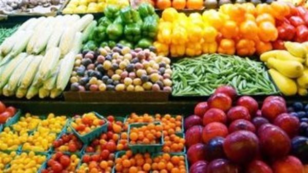 شعبة الخضراوات والفاكهة: زيادة الأسعار 30% بعد رفع سعر السولار