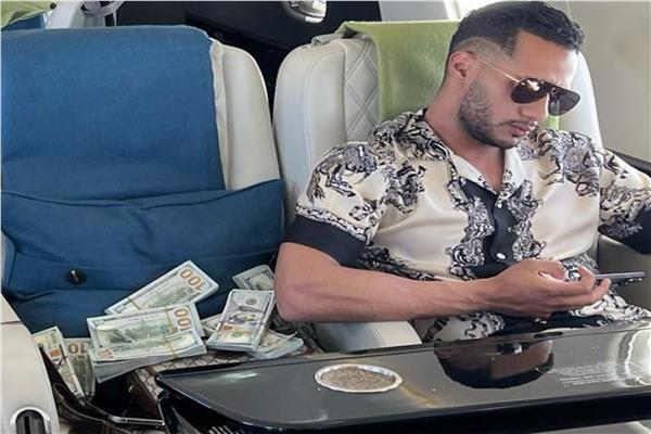 خاص| هل تهرب محمد رمضان من الجمارك برزم الدولارات الأخيرة؟ .. ننشر التفاصيل