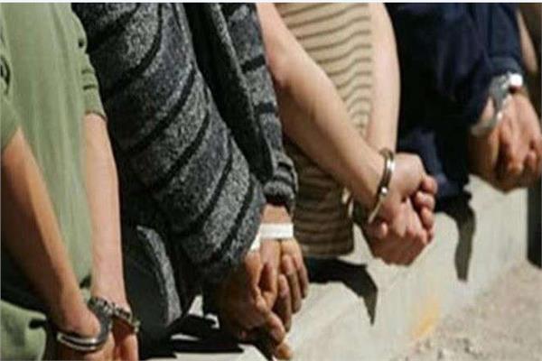 مباحث كفر الشيخ تضبط 4 عاطلين بحيازتهم مواد مخدرة وأسلحة نارية‎