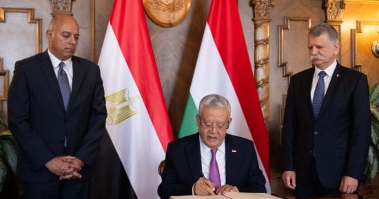 رئيس مجلس النواب يؤكد رفض مصر القاطع للعملية العسكرية فى رفح الفلسطينية