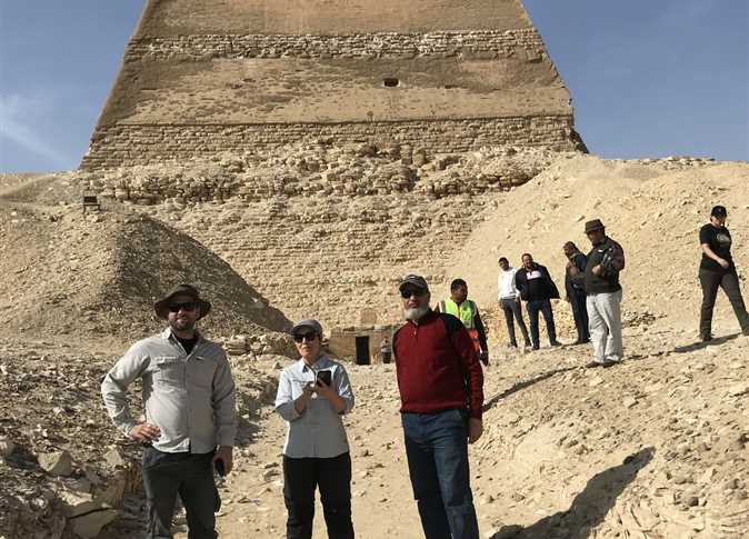 اكتشاف مجرى مائي جاف لنهر النيل بجوار الأهرامات عبر الأقمار الصناعية