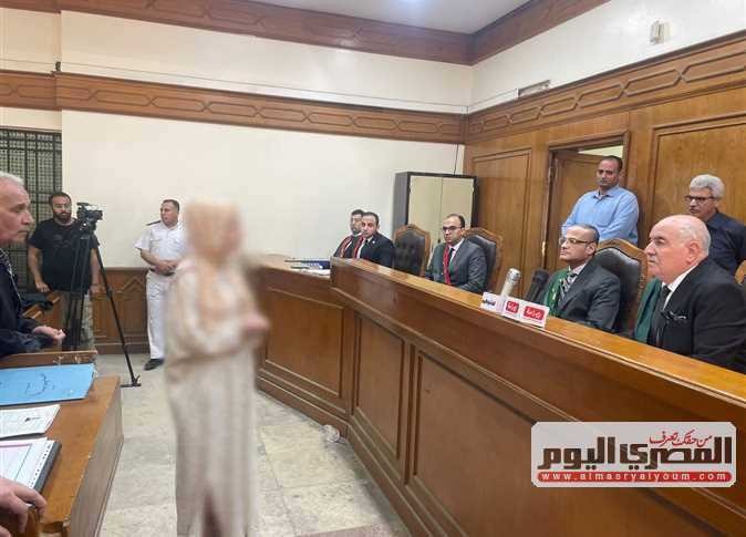اليوم.. محاكمة المضيفة المتهمة بقتل ابنتها في التجمع الخامس
