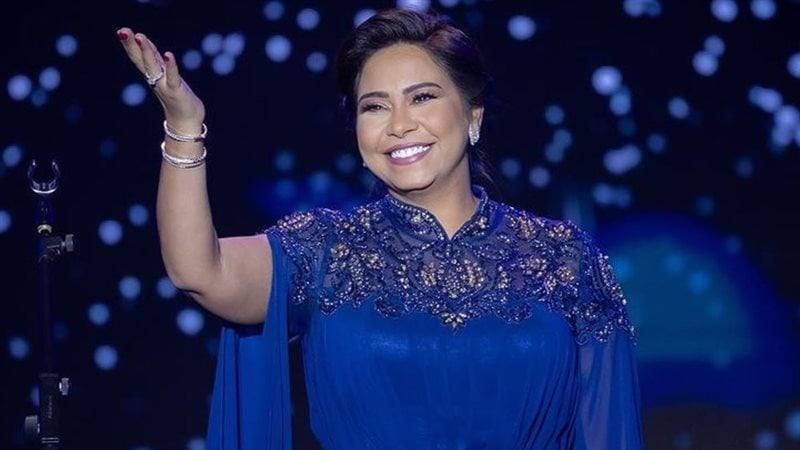 شيرين عبد الوهاب ترد على شائعة ارتباطها بخطيب ميرهان حسين
