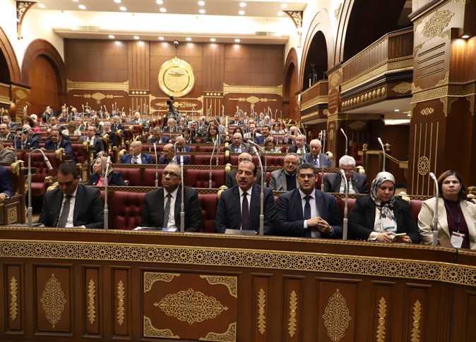 بعد واقعة تحرش مدرس بتلميذات أسيوط.. نائبة بـ«الشيوخ» تطالب بالكشف النفسي على المعلمين (تفاصيل)