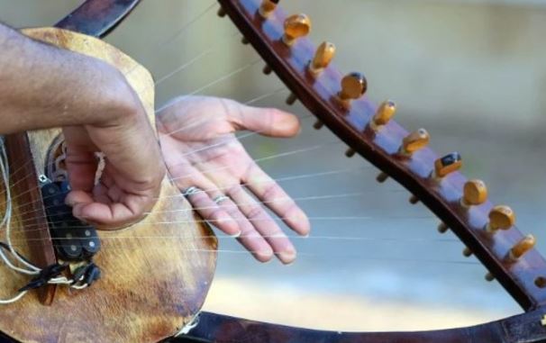 طلب إحاطة بشأن تسجيل آلة السمسمية على القائمة التمثيلية في اليونسكو