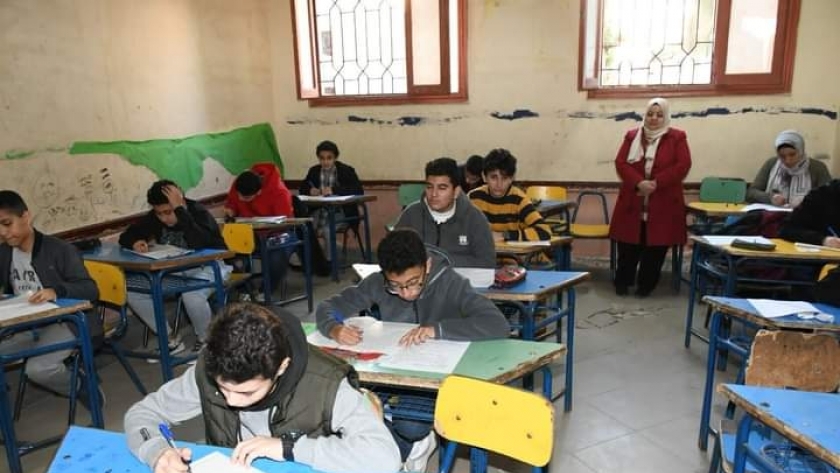 موعد نتيجة الصف الأول الإعدادي برقم الجلوس والاسم