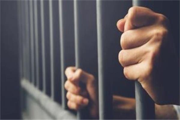 حبس عاطل بحوزته 2 كيلو فودو في عين شمس