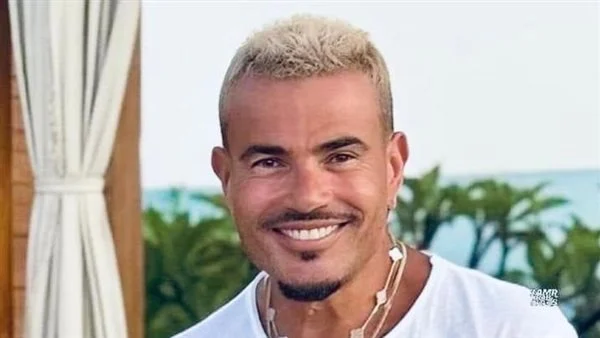 عمرو دياب يعلق على تعاقده مع شركة جديدة لعرض أعماله حصريا