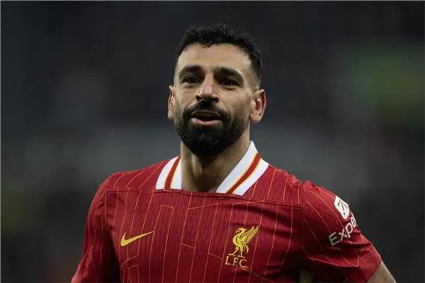 ليفربول يقدم عرضا رسميا لتجديد عقد محمد صلاح