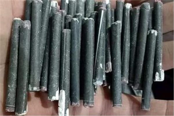أطباء قنا تحذر من الألعاب النارية: أصابت الكثيرين في مقلة العين