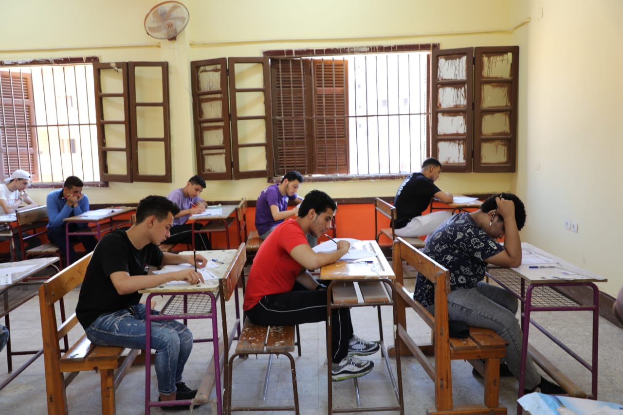 «التعليم» تصدر توجيهات مهمة بشأن امتحانات الدور الثاني للثانوية العامة