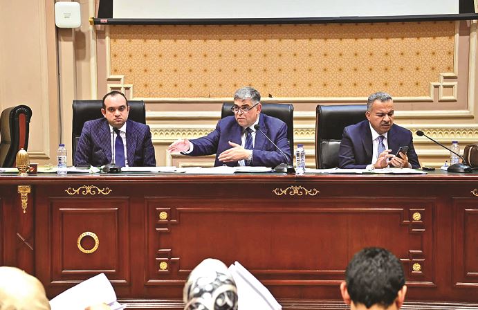 أعضاء بصحة النواب ينتقدون قرارات رفع أسعار العلاج والإقامة داخل المستشفيات الحكومية