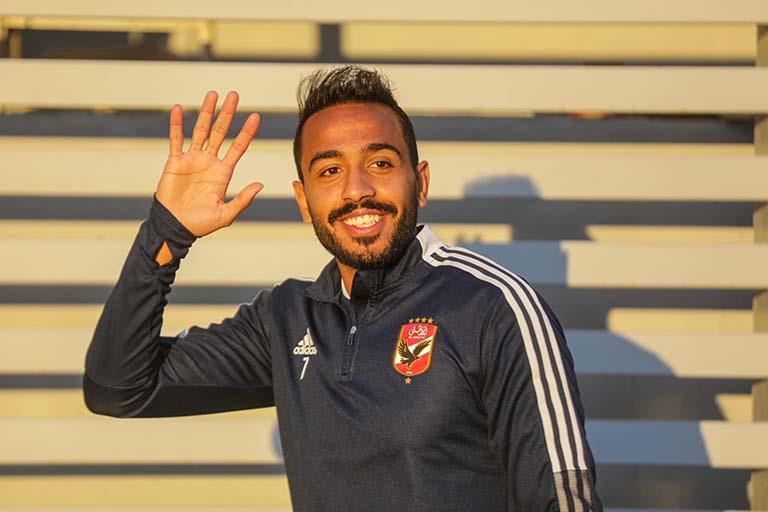 رد صادم من كهربا على سؤال.. هل تتويج الزمالك بالكونفدرالية يُحفز الأهلي للفوز بدوري الأبطال؟