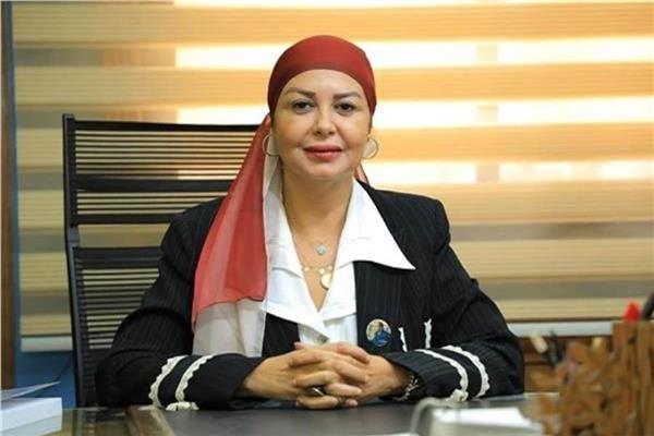 برلمانية تطالب بتقنين أوضاع العاملين بالصناديق الخاصة وضمهم للموازنة العامة‎