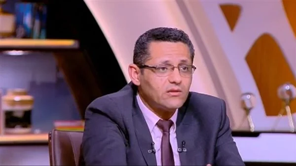 نقيب الصحفيين: قرار وزارة الأوقاف بمنع تصوير الجنازات «اعتداء على الدستور والقانون»