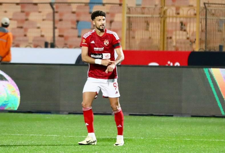 مصراوي يكشف تفاصيل الحالة.. هل يلحق وسام أبو علي بمواجهة الزمالك؟