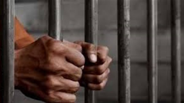 محاكمة عاطل بالشروع في إنهاء حياة جاره.. الاثنين المقبل