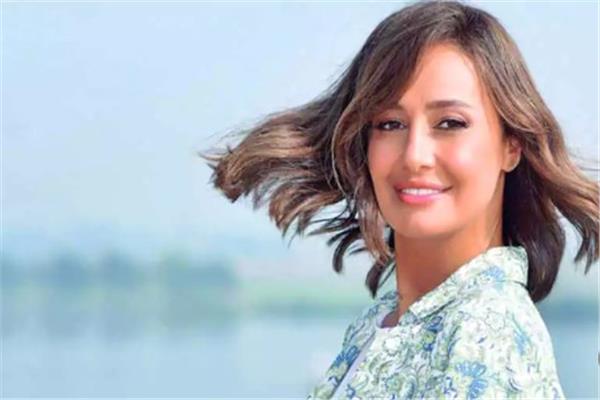 بإطلالة أنيقة.. حلا شيحة تشعل "إنستجرام"