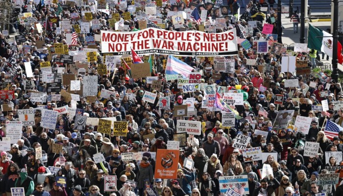 مظاهرات حاشدة في أمريكا.. فيديو قديم لأحداث حالية